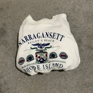 RARE BRANDY SWEATSHIRT‼️‼️oversized fit so soft and comfy!